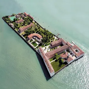 Isola Di San Servolo - Centro Venice